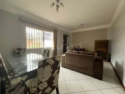 Foto Apartamento com 2 Dormitórios