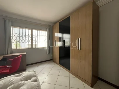 Foto Apartamento com 2 Dormitórios