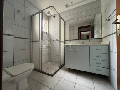 Foto Apartamento com 2 Dormitórios