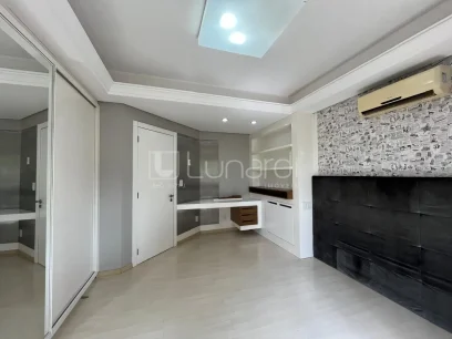 Foto Apartamento com 3 Dormitórios