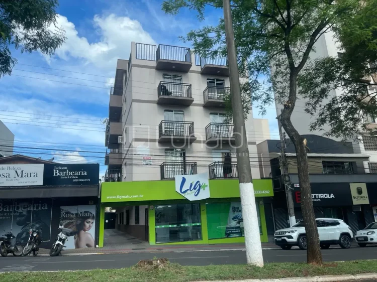 Apartamento com 3 Dormitórios