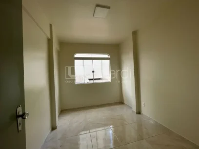 Foto Apartamento com 3 Dormitórios