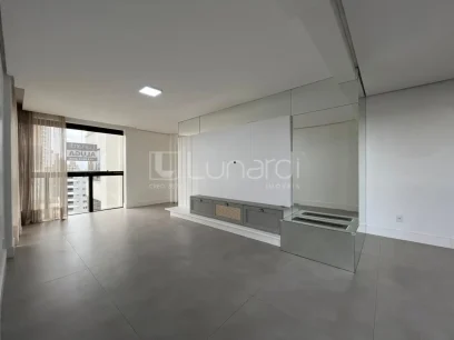 Foto Apartamento com 3 Dormitórios