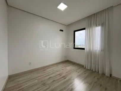 Foto Apartamento com 3 Dormitórios