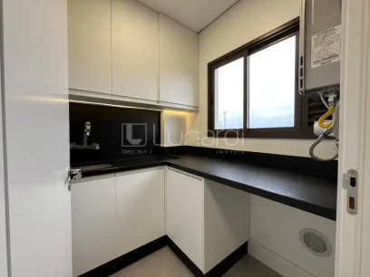 Foto Apartamento com 3 Dormitórios