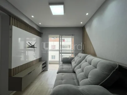 Foto Apartamento com 2 Dormitórios