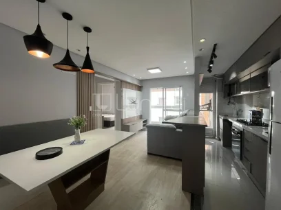 Foto Apartamento com 2 Dormitórios