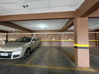 Foto Apartamento com 2 Dormitórios