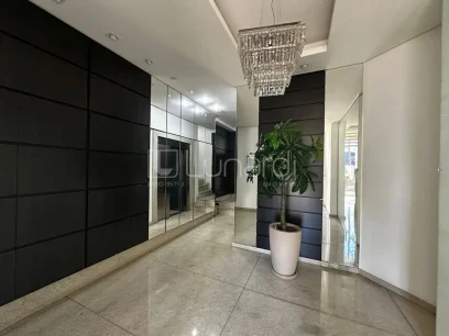 Foto Apartamento com 3 Suítes