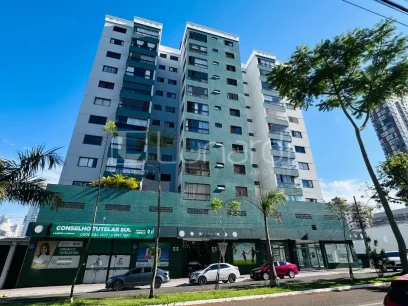 Apartamento com 3 Dormitórios