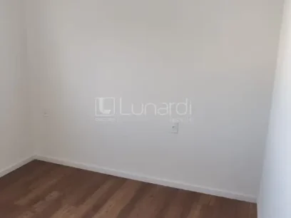 Foto Apartamento com 2 Dormitórios