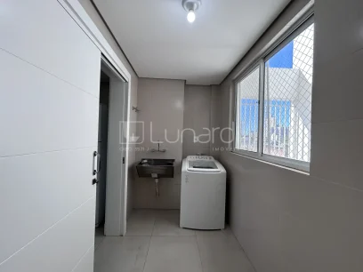 Foto Apartamento com 3 Dormitórios