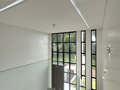 Foto Casa com 3 Dormitórios