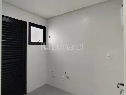 Foto Casa com 3 Dormitórios