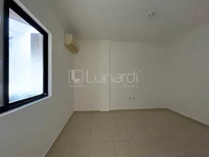 Foto Apartamento com 2 Dormitórios