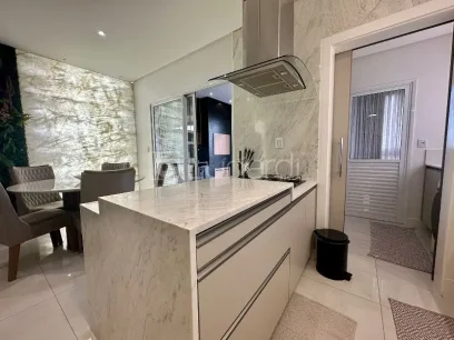 Foto Apartamento com 2 Dormitórios