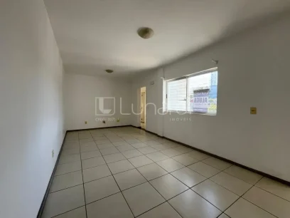 Foto Apartamento com 2 Dormitórios
