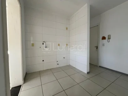 Foto Apartamento com 2 Dormitórios