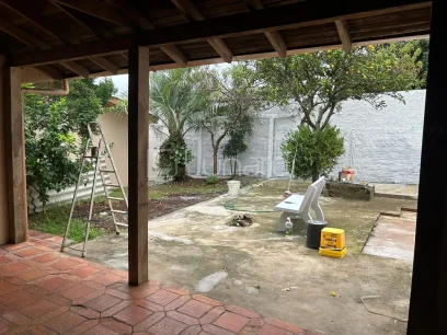 Foto Casa com 3 Dormitórios