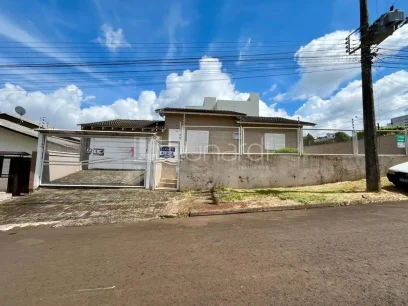 Foto Casa com 3 Dormitórios