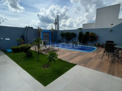 Foto Casa com 3 Suítes