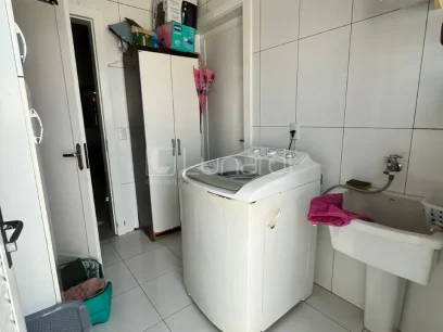 Foto Casa com 3 Suítes