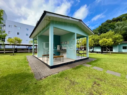 Foto Apartamento com 2 Dormitórios