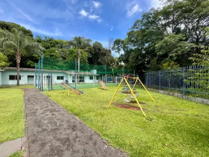 Foto Apartamento com 2 Dormitórios