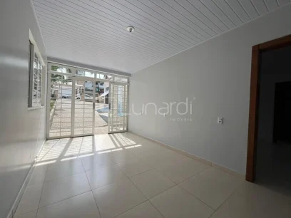 Foto Casa com 2 Dormitórios