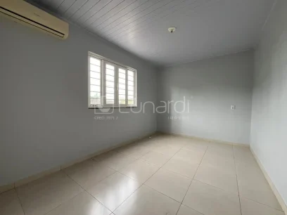 Foto Casa com 2 Dormitórios