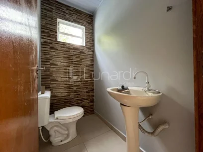 Foto Casa com 2 Dormitórios