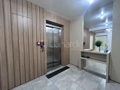 Foto Apartamento com 2 Dormitórios