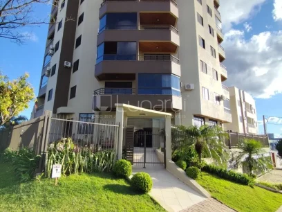 Apartamento com 3 Dormitórios