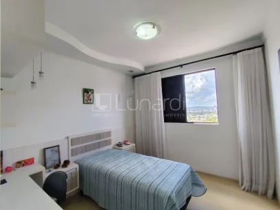 Foto Apartamento com 3 Dormitórios