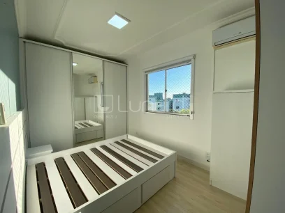 Foto Apartamento com 3 Dormitórios