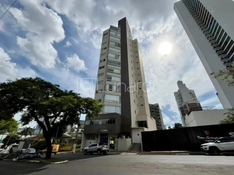 Apartamento com 3 Suítes