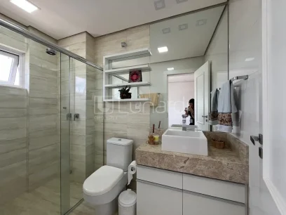 Foto Apartamento com 3 Suítes