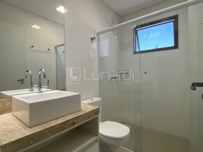 Foto Apartamento com 3 Dormitórios