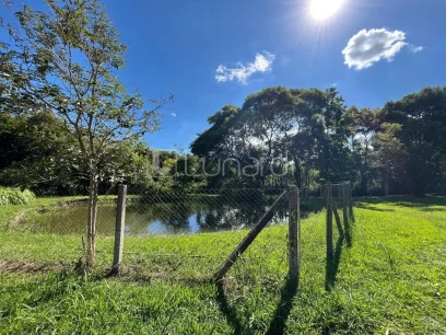 Foto Sítio com 1 Dormitório