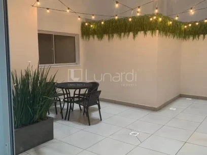 Apartamento com 2 Dormitórios