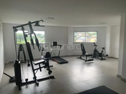 Foto Apartamento com 2 Dormitórios