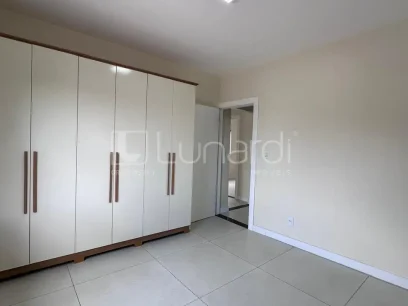 Foto Casa com 2 Dormitórios