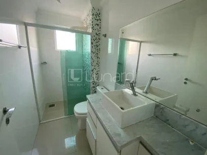 Foto Apartamento com 3 Dormitórios