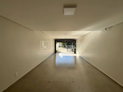 Foto Casa com 3 Suítes