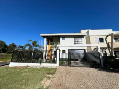 Foto Casa com 3 Suítes