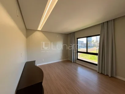 Foto Casa com 3 Suítes