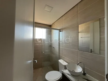 Foto Apartamento com 2 Dormitórios