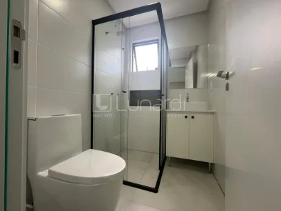 Foto Apartamento com 2 Dormitórios