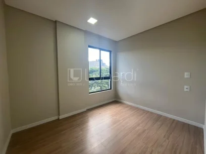 Foto Apartamento com 2 Dormitórios