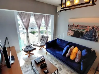 Foto Apartamento com 2 Dormitórios